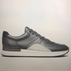 Everlane Trainer like new only worn once